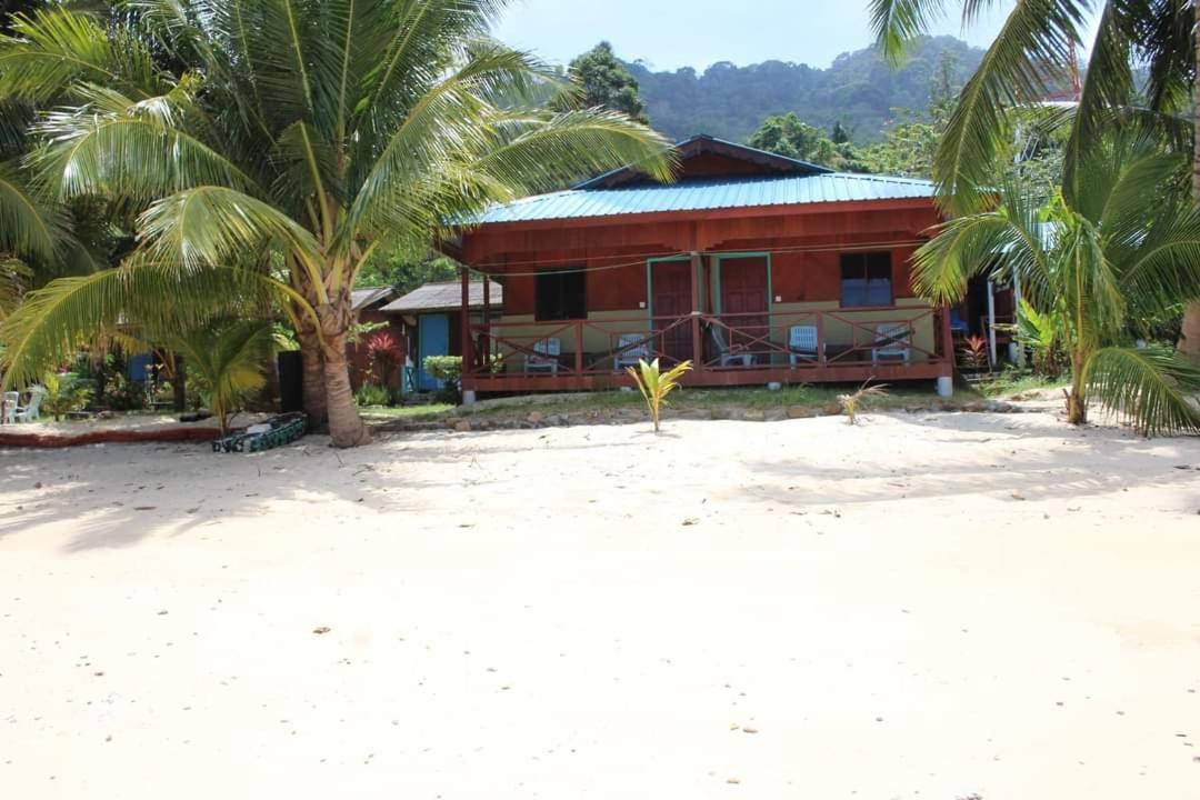 ホテル Ella'S Place Salang Tioman 部屋 写真