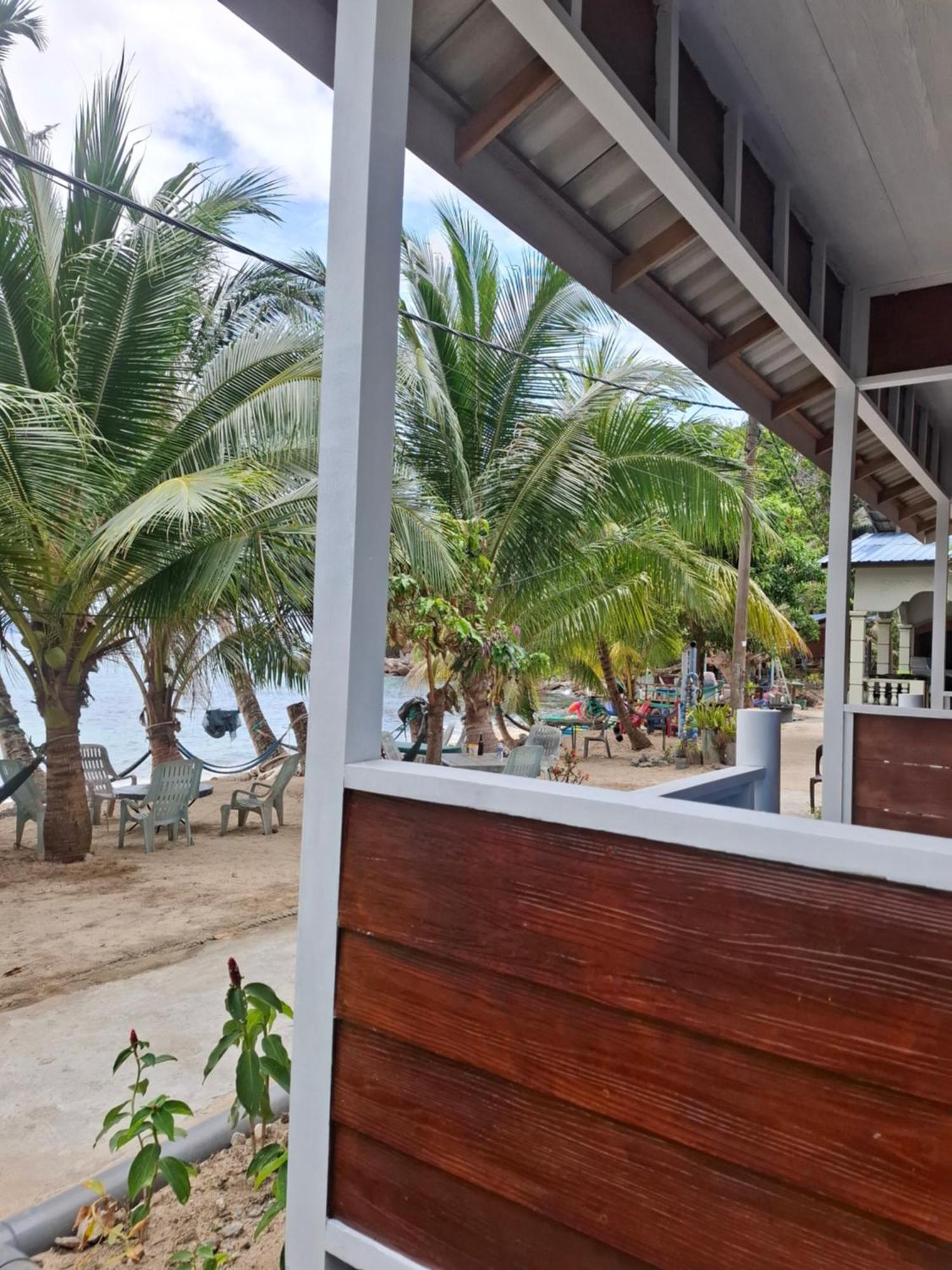 Ella'S Place Salang Tioman Kampong Ayer Batang エクステリア 写真