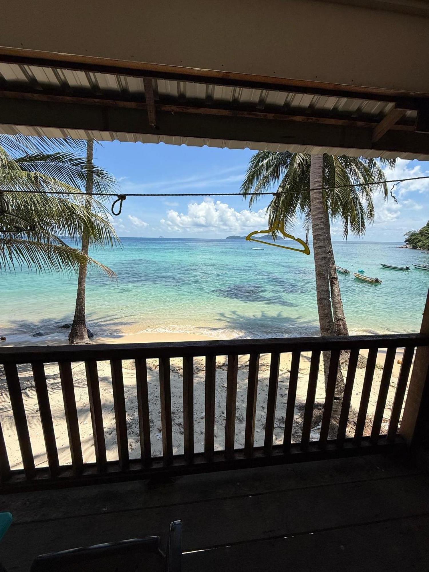 Ella'S Place Salang Tioman Kampong Ayer Batang エクステリア 写真